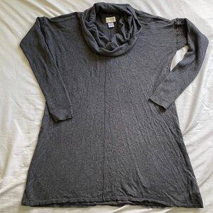 Maternity sweater